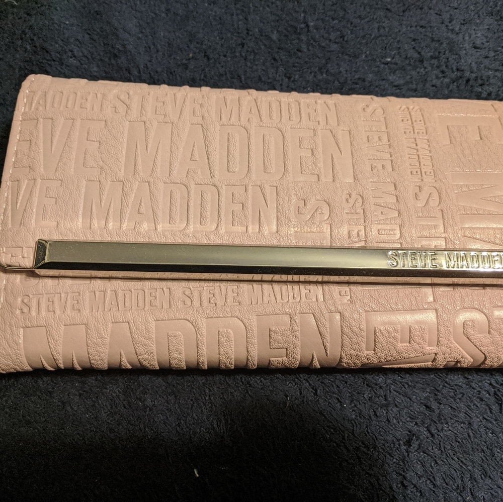 Steve Madden Wallet